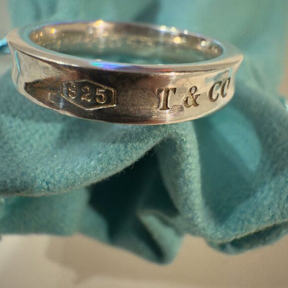 Tiffany 1837™ Ring (Size 5.5) Just Had Cleaned at Tiffany Store! - Picture 10 of 14